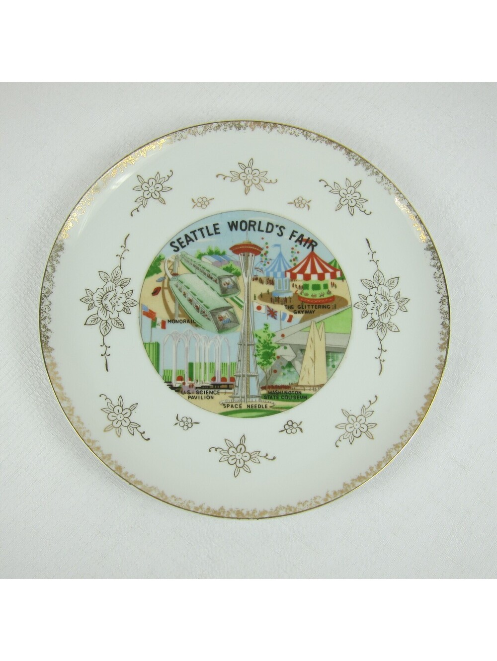 1962 Seattle Worlds Fair Souvenir Ceramic Plate Space Needle, Monorail, Gayway